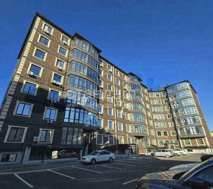 Продаётся 2-комнатная квартира, 75.6 м²