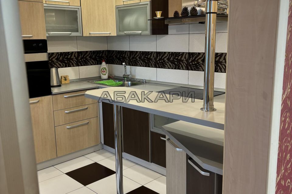 Сдаётся 2-комнатная квартира, 54 м²