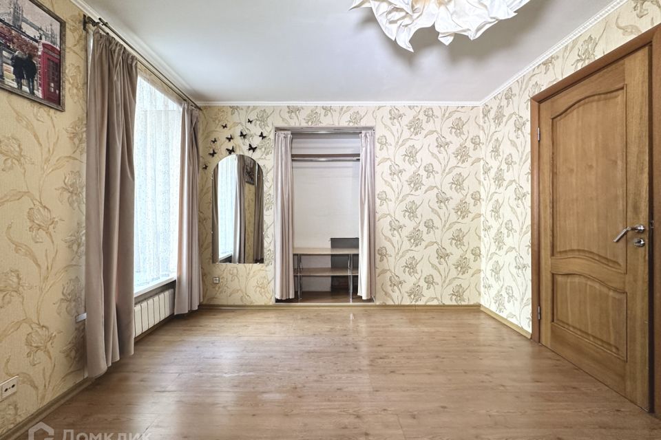 Продаётся 2-комнатная квартира, 58.4 м²