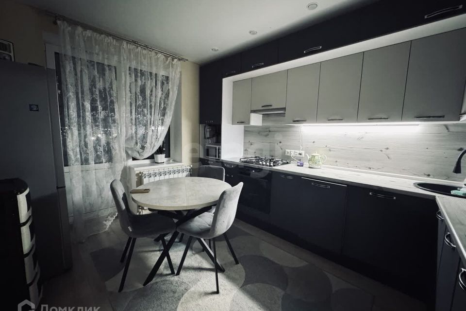 Сдаётся 2-комнатная квартира, 54.6 м²