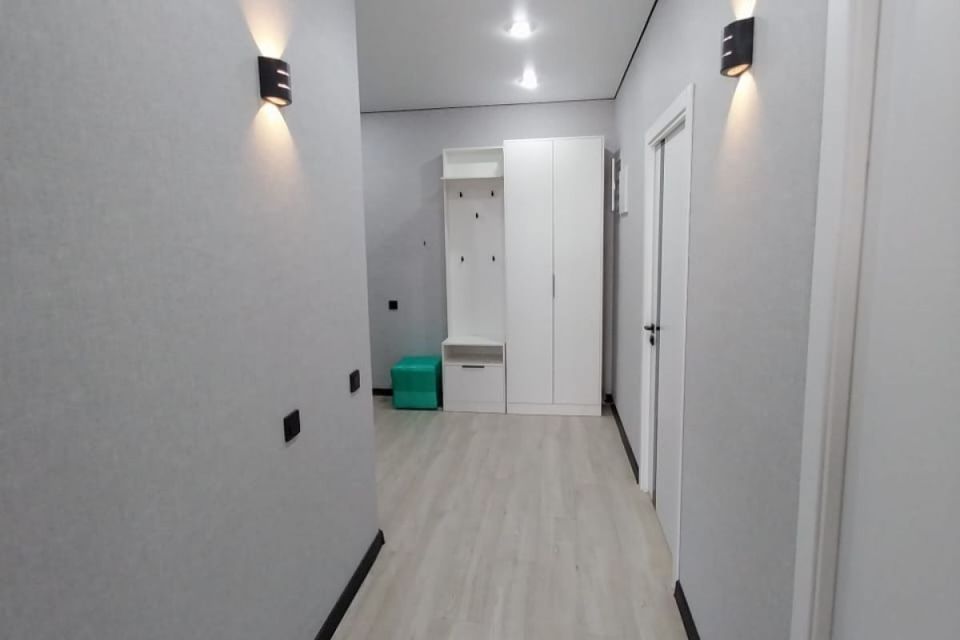 Продаётся 2-комнатная квартира, 56.3 м²