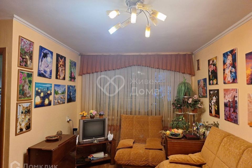 Продаётся 3-комнатная квартира, 54.2 м²