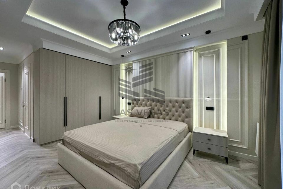 Сдаётся 4-комнатная квартира, 120 м²