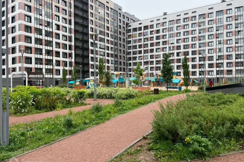 Продаётся 2-комнатная квартира, 72.3 м²