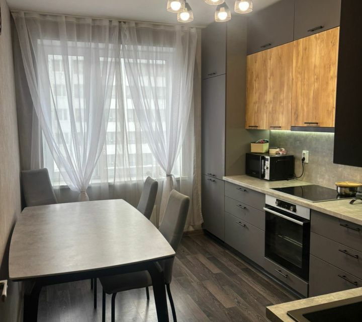 Продаётся 3-комнатная квартира, 66.7 м²