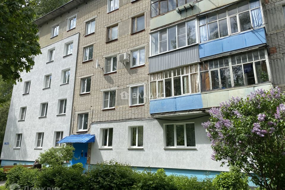 Продаётся 3-комнатная квартира, 50.8 м²