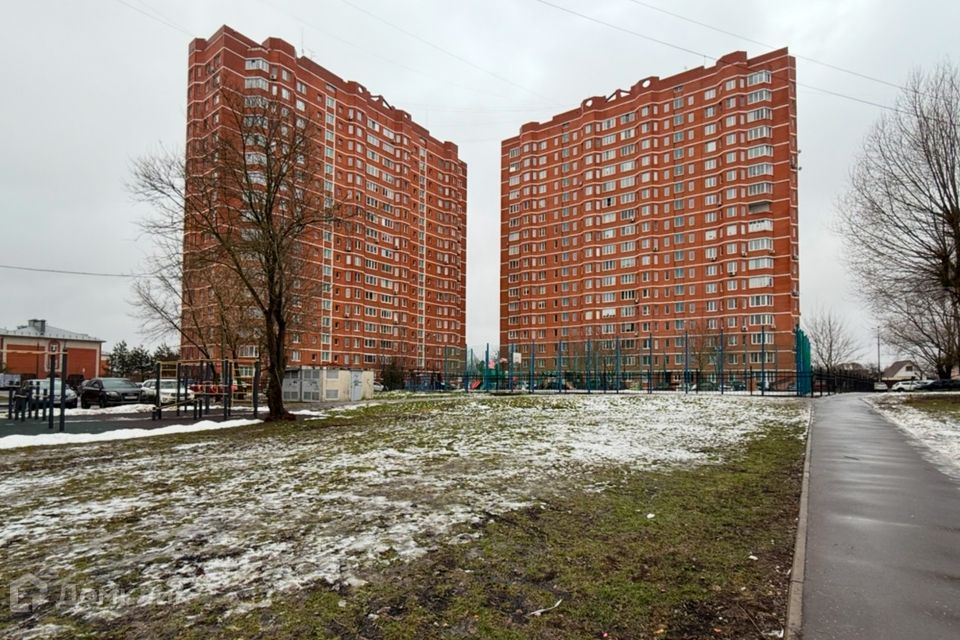 Продаётся 2-комнатная квартира, 60 м²