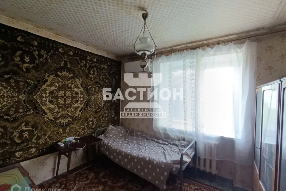 Продаётся 4-комнатная квартира, 79.4 м²