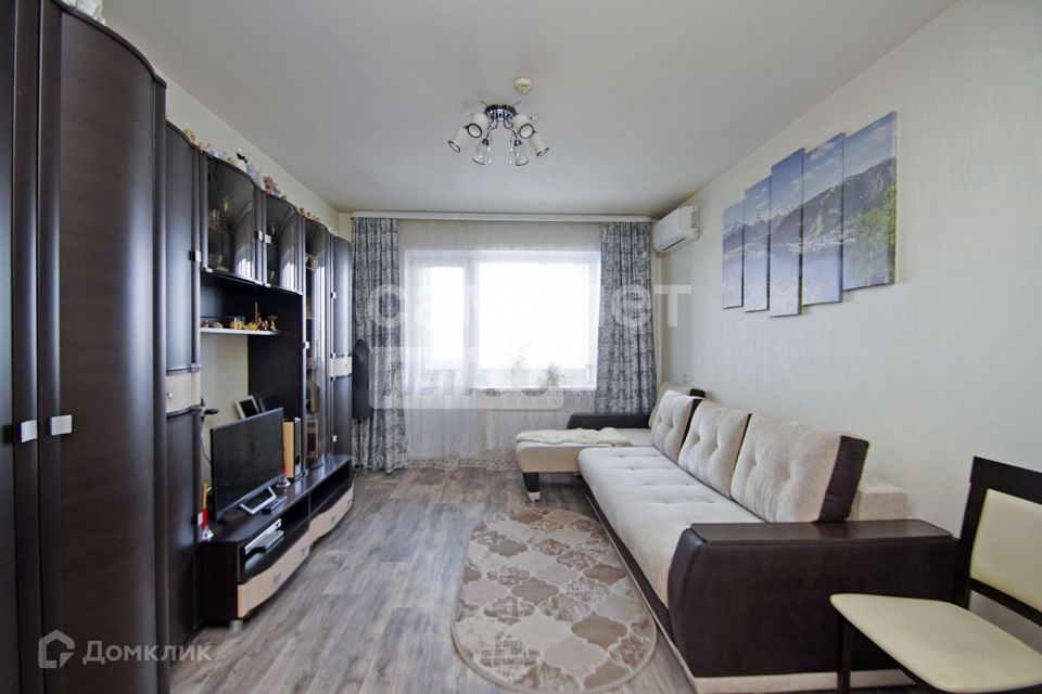 Продаётся 1-комнатная квартира, 37.3 м²