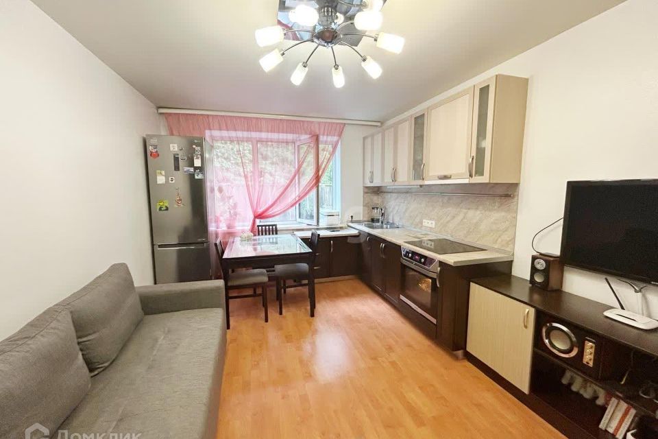 Продаётся 2-комнатная квартира, 51.9 м²