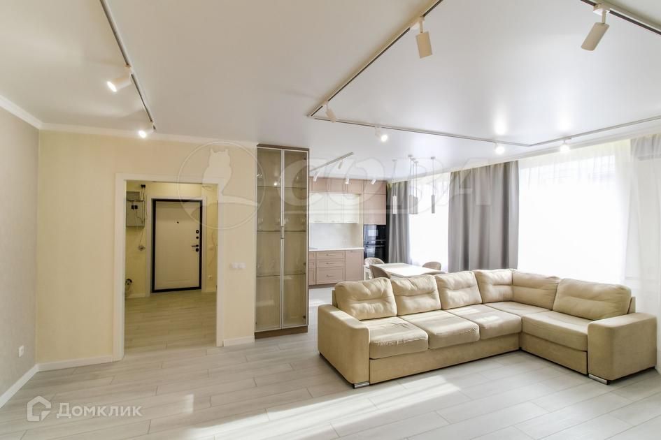 Продаётся 3-комнатная квартира, 120 м²