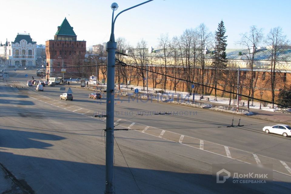Пожарского пл