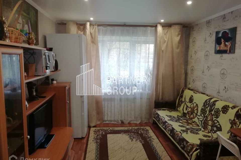 Продаётся комната в 5-комн. квартире, 12.7 м²