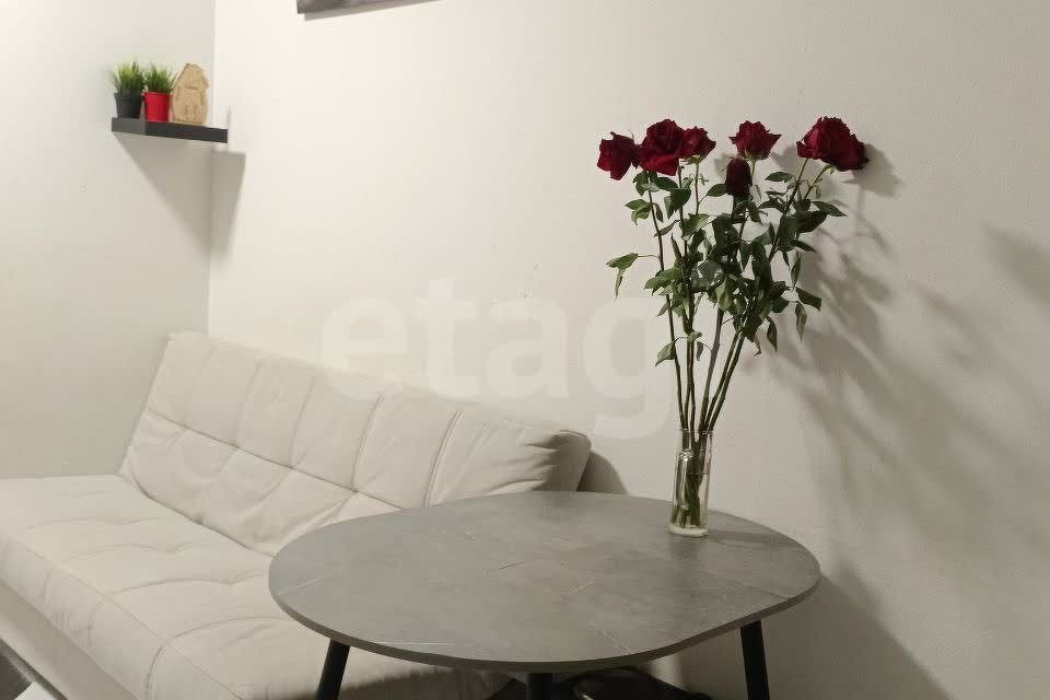 Продаётся 1-комнатная квартира, 38 м²