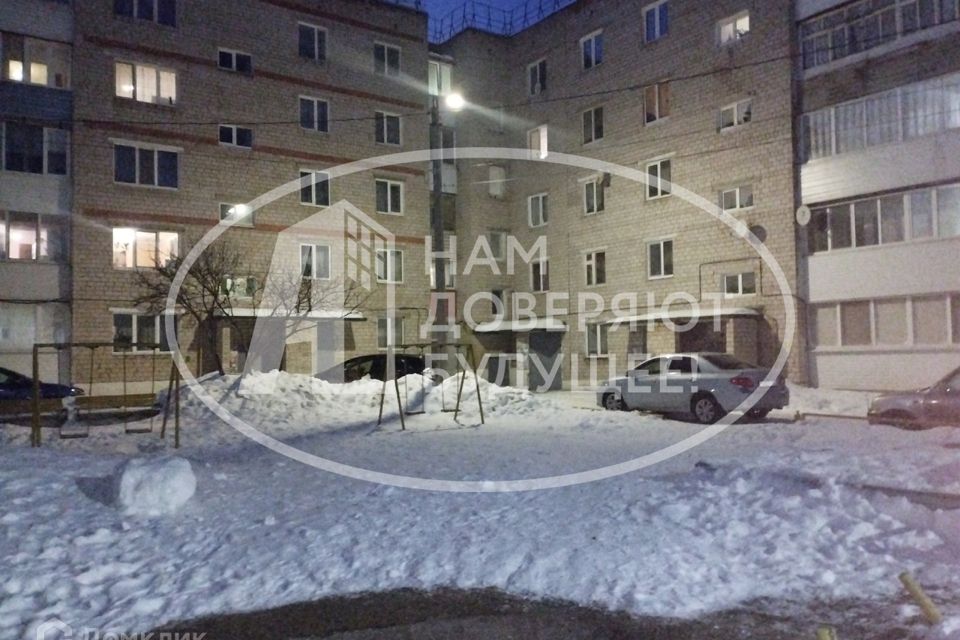 Продаётся 4-комнатная квартира, 74.9 м²