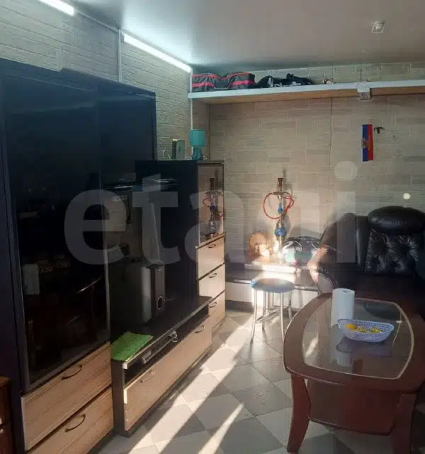 Продаётся гараж, 18 м²