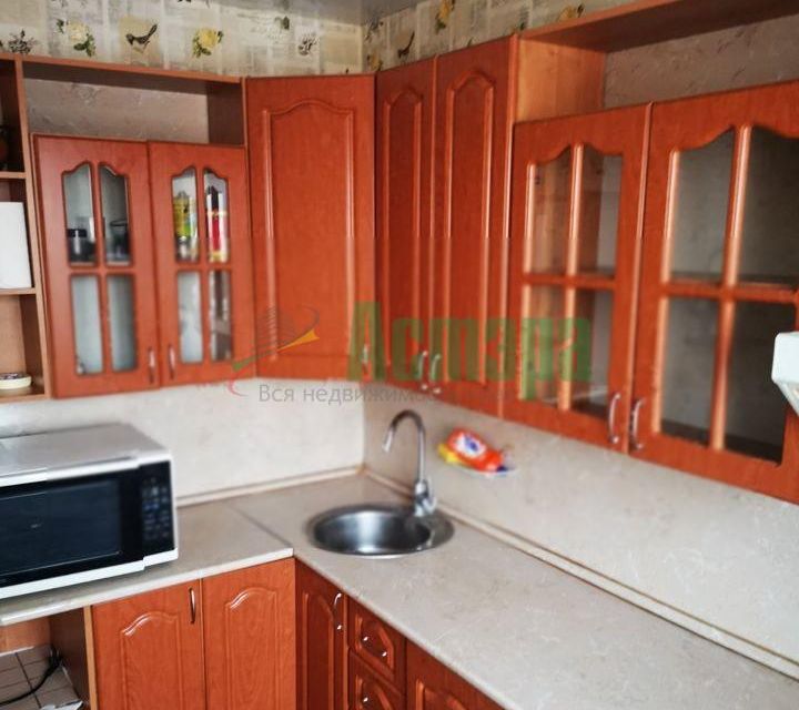 Продаётся 4-комнатная квартира, 77.4 м²