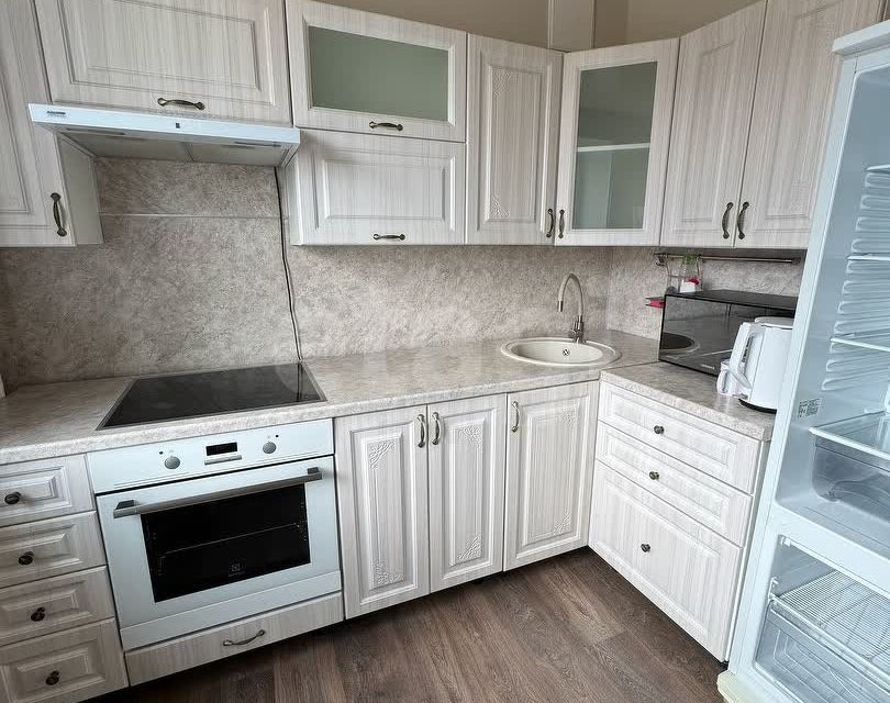 Сдаётся 2-комнатная квартира, 69 м²