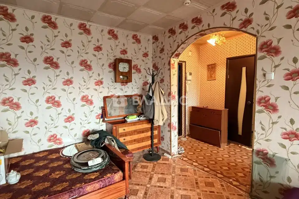 Продаётся 1-комнатная квартира, 42 м²