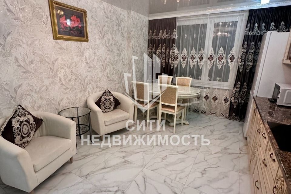 Сдаётся 1-комнатная квартира, 40 м²