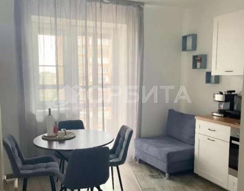 Продаётся 2-комнатная квартира, 66.1 м²