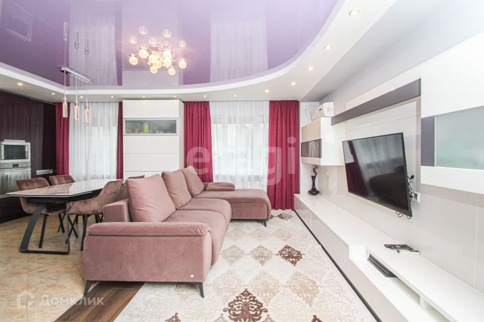 Продаётся 3-комнатная квартира, 102.5 м²