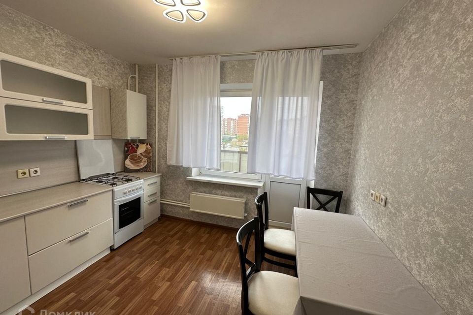 Продаётся 2-комнатная квартира, 62 м²