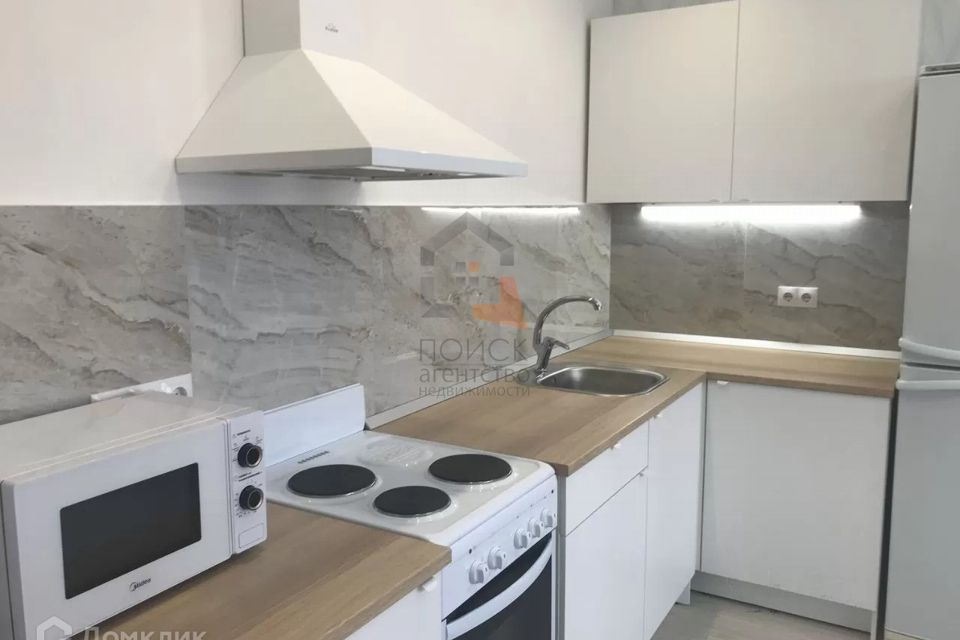 Сдаётся 2-комнатная квартира, 64 м²