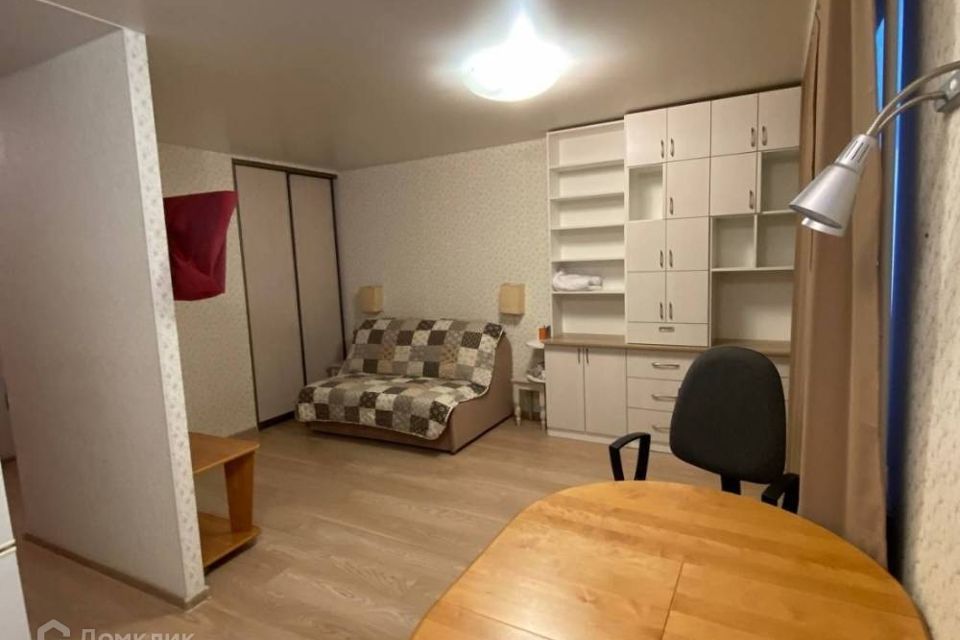 Сдаётся 2-комнатная квартира, 42 м²