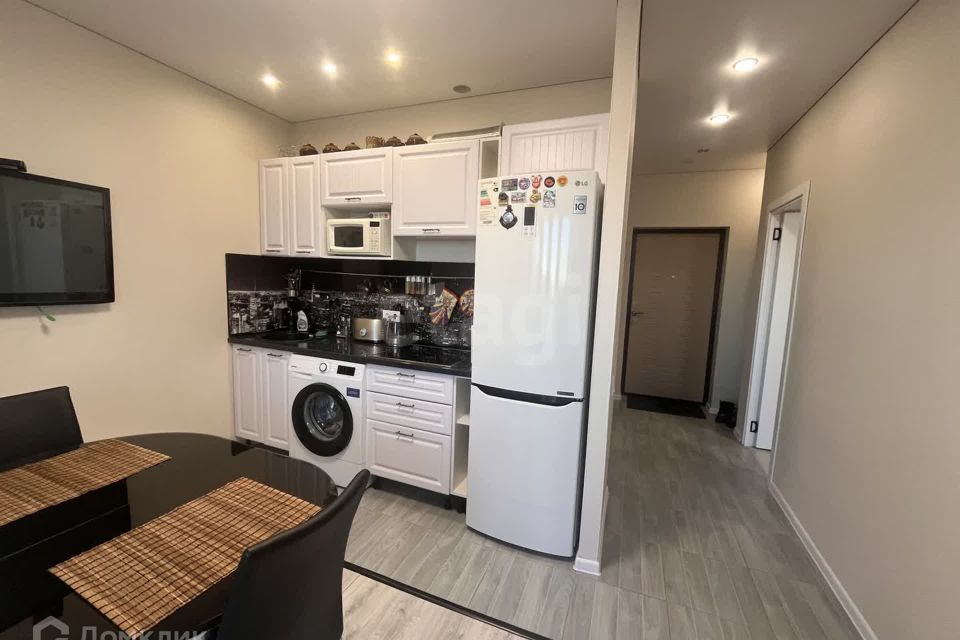 Продаётся 1-комнатная квартира, 41 м²