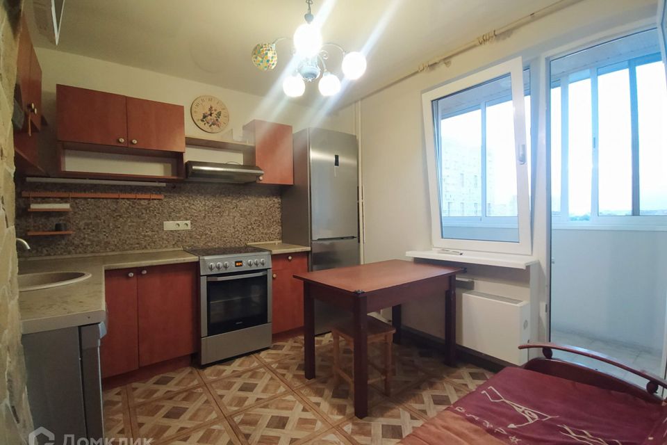 Сдаётся 2-комнатная квартира, 60.5 м²