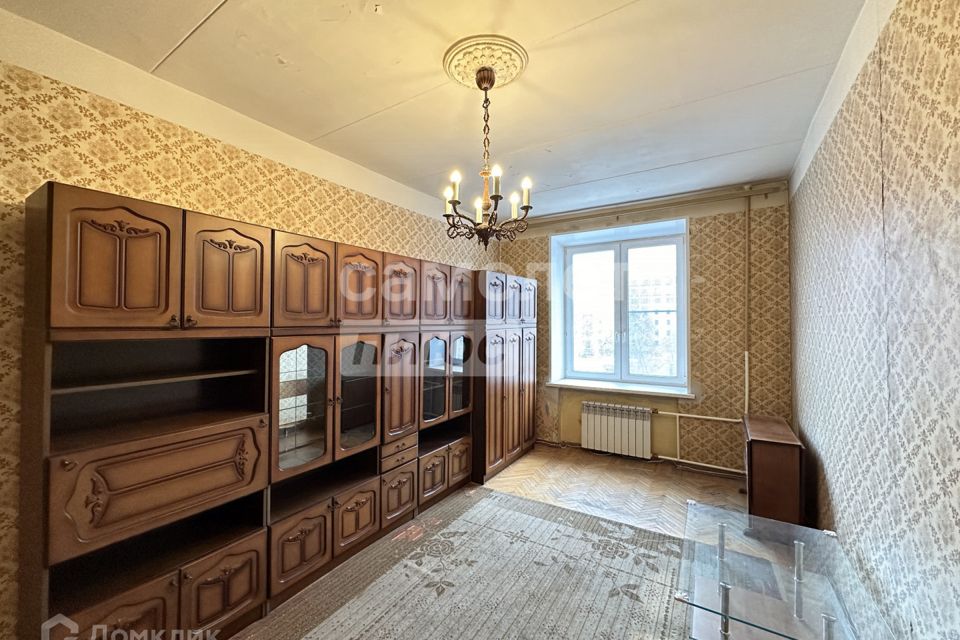 Продаётся 2-комнатная квартира, 60.4 м²