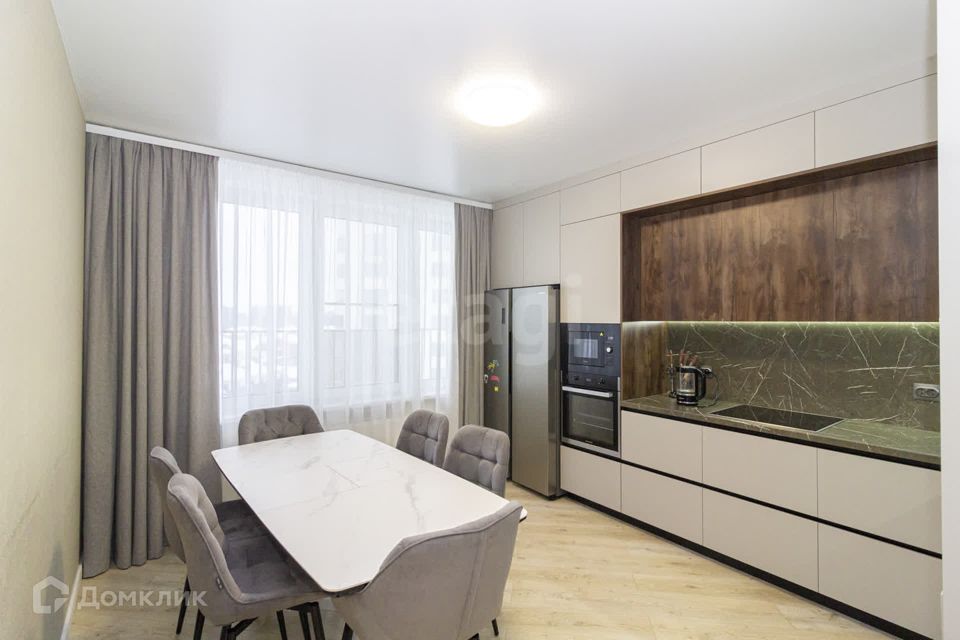 Продаётся 2-комнатная квартира, 61 м²