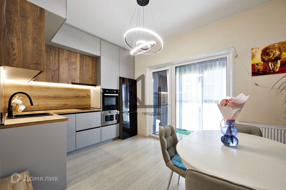 Продаётся 3-комнатная квартира, 75.2 м²