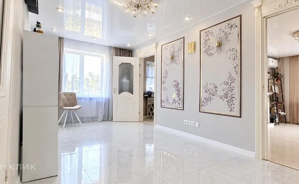 Продаётся 3-комнатная квартира, 51.3 м²