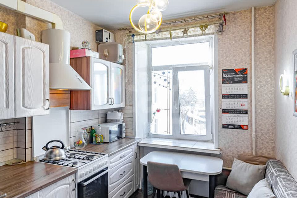 Продаётся 2-комнатная квартира, 58.1 м²