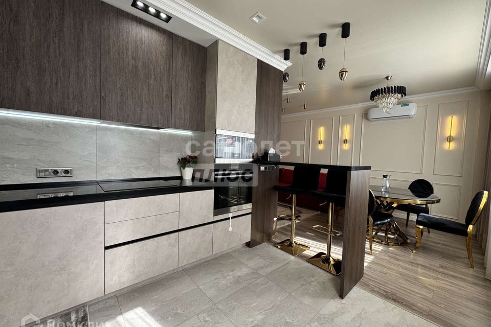 Продаётся 3-комнатная квартира, 87.7 м²