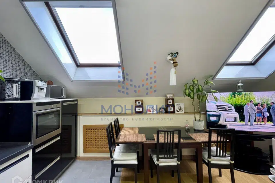 Продаётся 2-комнатная квартира, 77.9 м²
