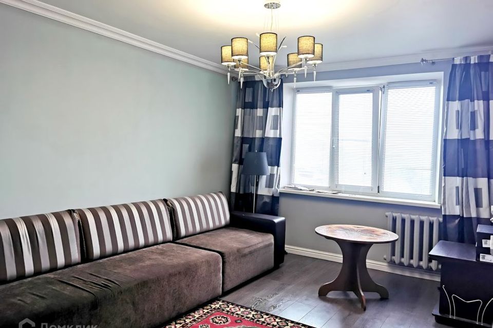 Продаётся 2-комнатная квартира, 68.2 м²