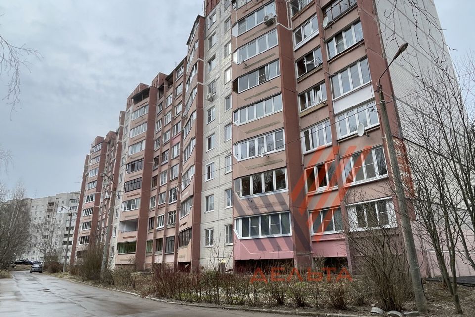 Сдаётся 2-комнатная квартира, 90 м²