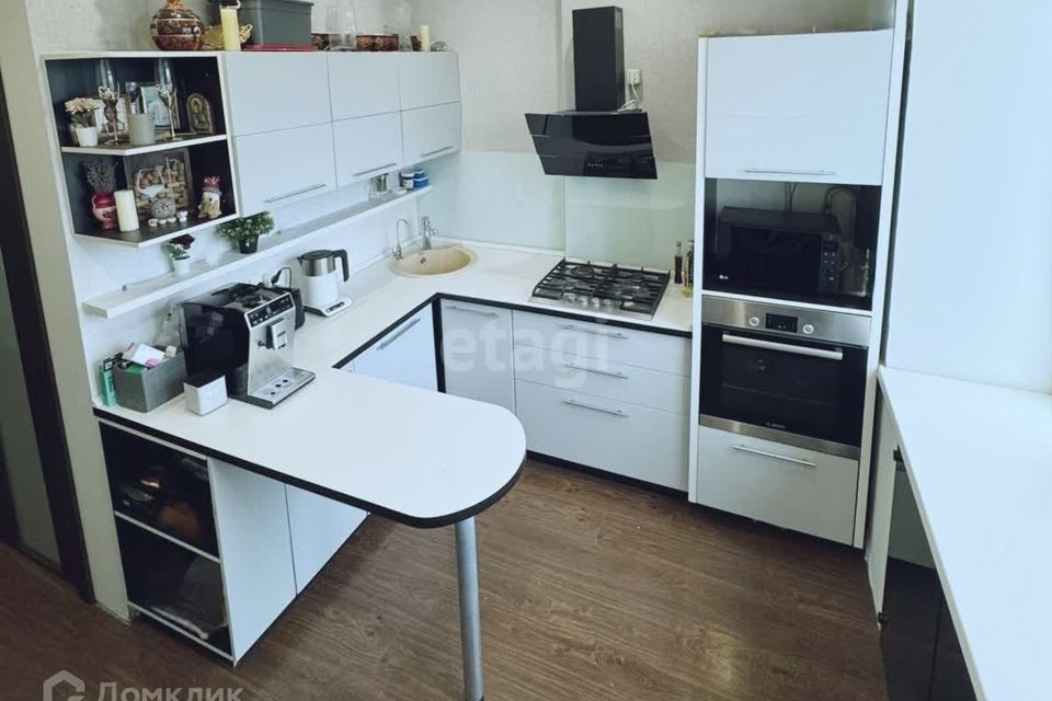 Продаётся 2-комнатная квартира, 55.4 м²