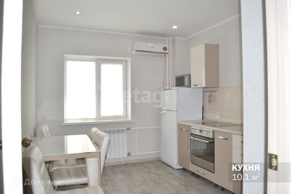 Продаётся 1-комнатная квартира, 40.2 м²