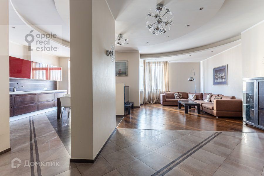 Сдаётся 3-комнатная квартира, 140 м²
