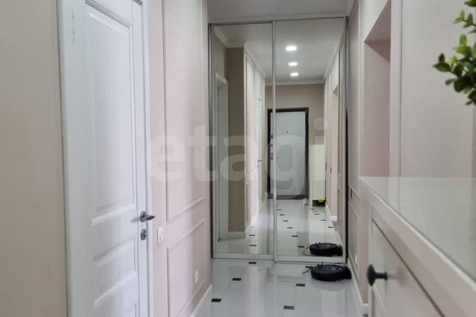Продаётся 3-комнатная квартира, 76.3 м²