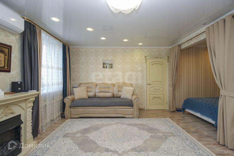 Продаётся 2-комнатная квартира, 61.6 м²