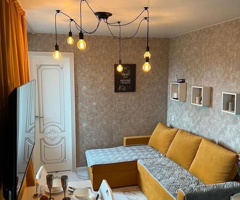 Продаётся 2-комнатная квартира, 41.5 м²