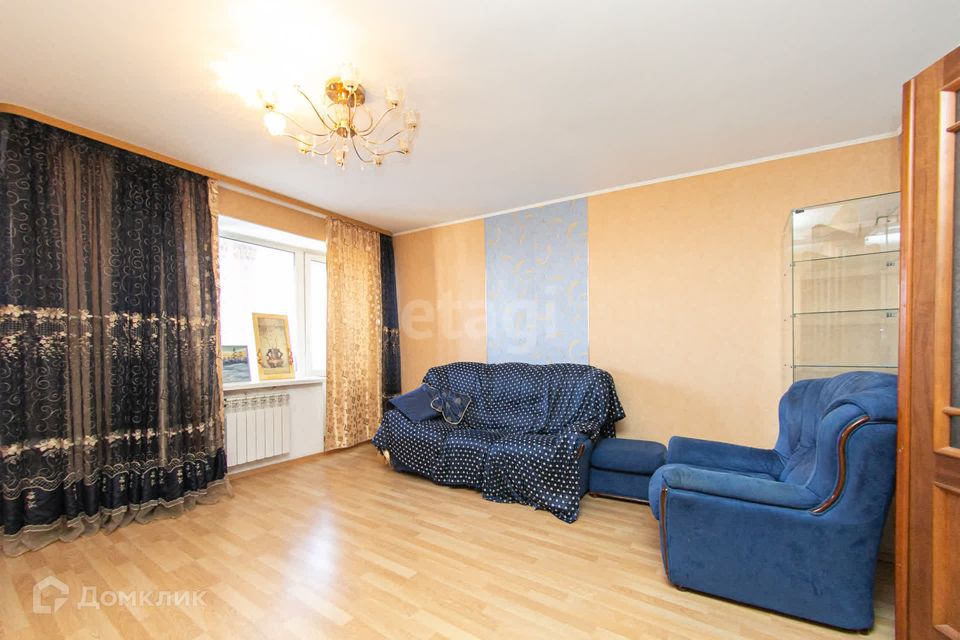 Продаётся 4-комнатная квартира, 73.5 м²