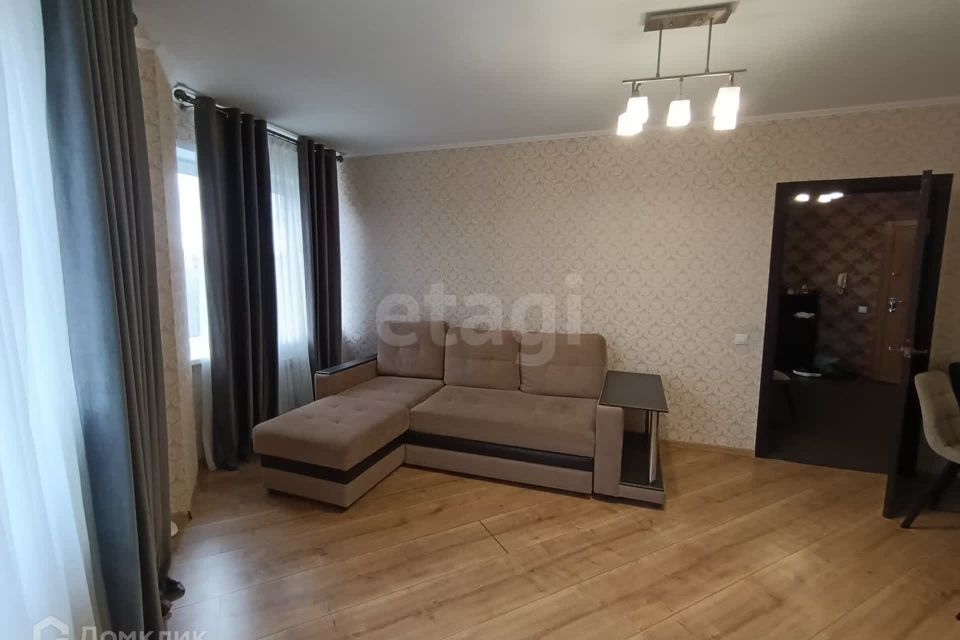 Продаётся 2-комнатная квартира, 53.6 м²