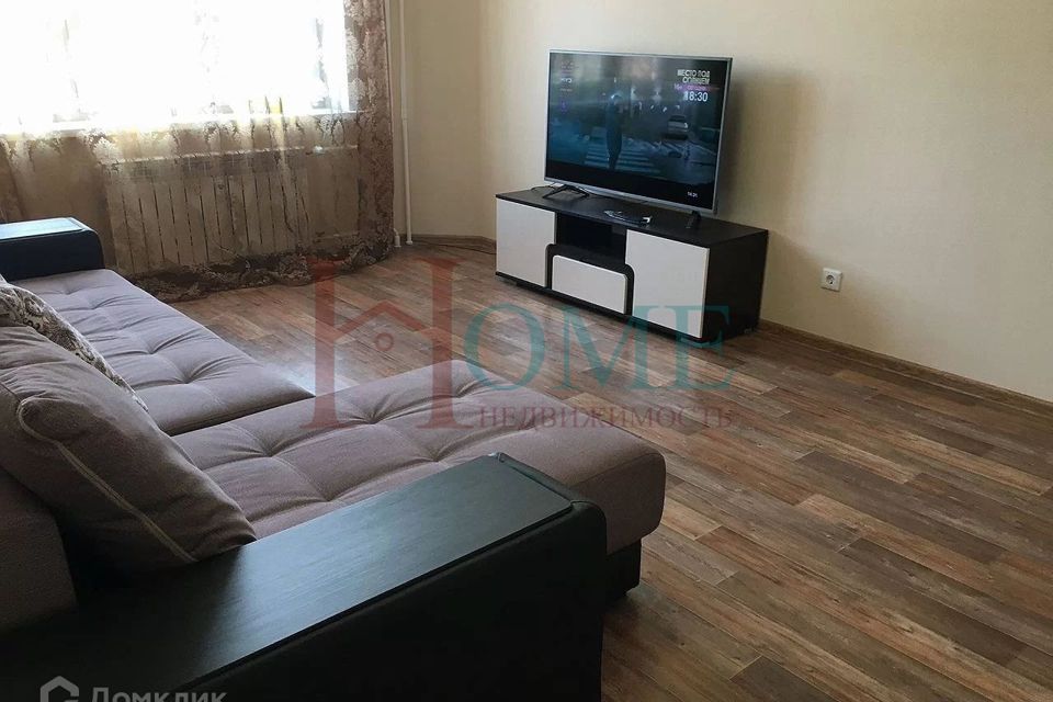 Сдаётся 2-комнатная квартира, 60 м²
