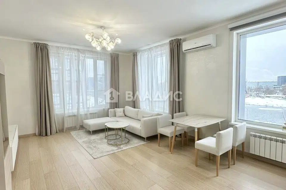 Продаётся 2-комнатная квартира, 66.8 м²
